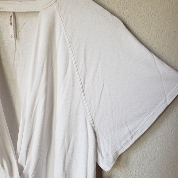 ❗SOLD❗Free People "Just A Twist" Tee - Picture 10 of 16